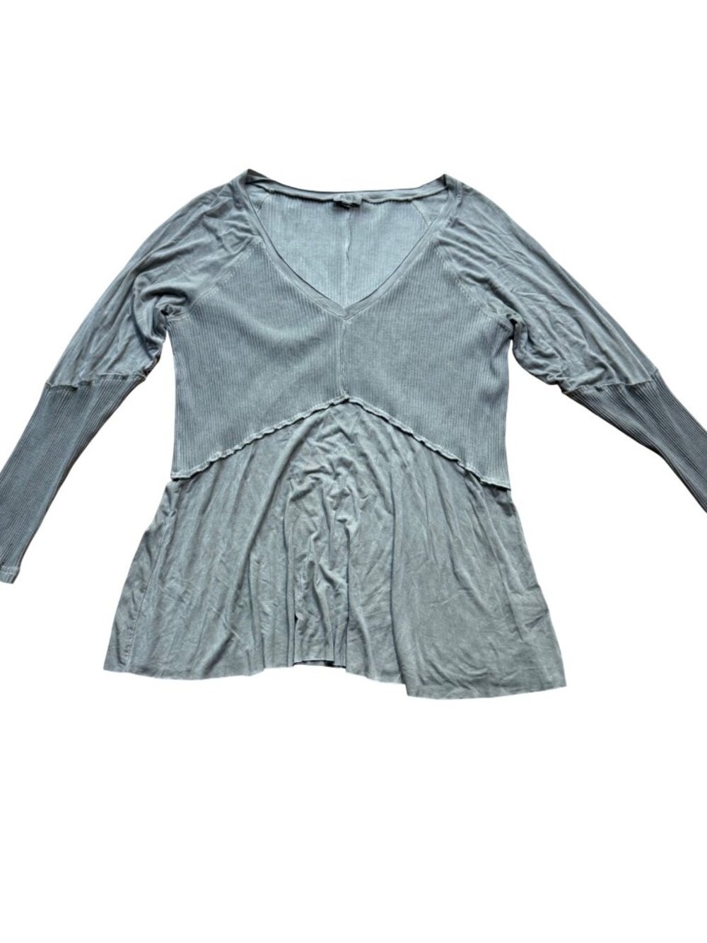 POL Gray Ribbed Long Sleeve V‑Neck Tunic Top Lightweight Flowy Rayon Spandex S